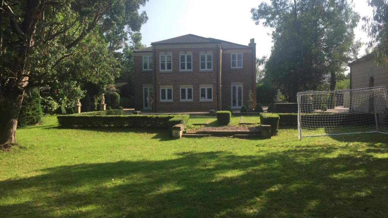 Old Park Villa Телфорд Екстериор снимка